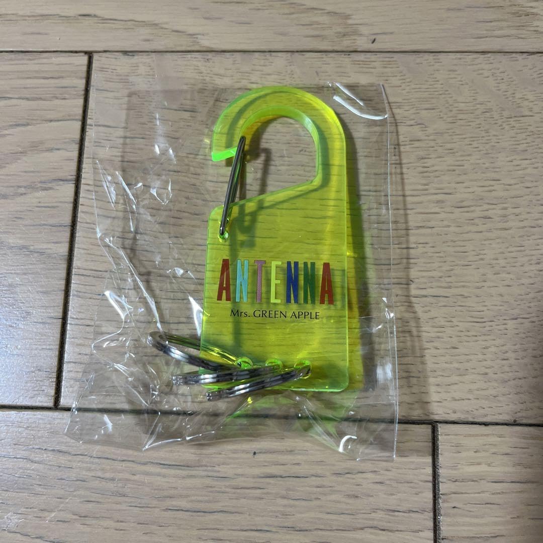 Amazon.co.jp: ミセスグリーンアップル特典 アクリルカラビナ